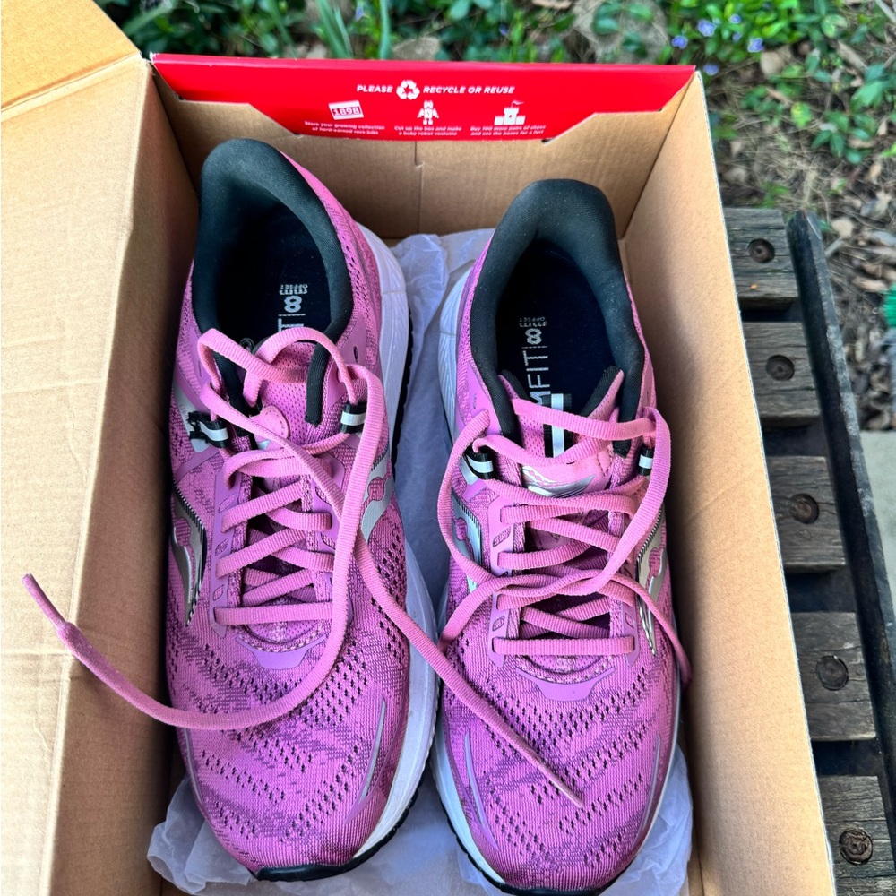 Saucony Pink Women's Running Sneakers